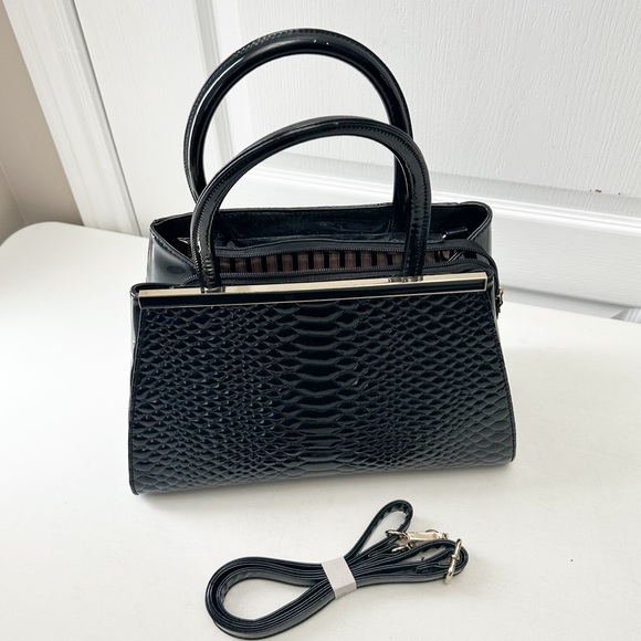 Elegant Black Textured Handbag Purse Structured Shoulder Bag Patent Faux Leather - Picture 15 of 16